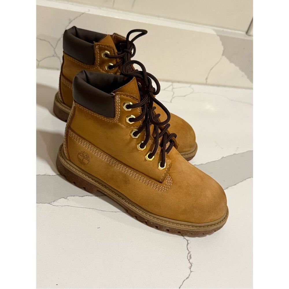 Timberland Classic Waterproof Wheat Nubuck 6” Boots | Boys 12 - Picture 4 of 7